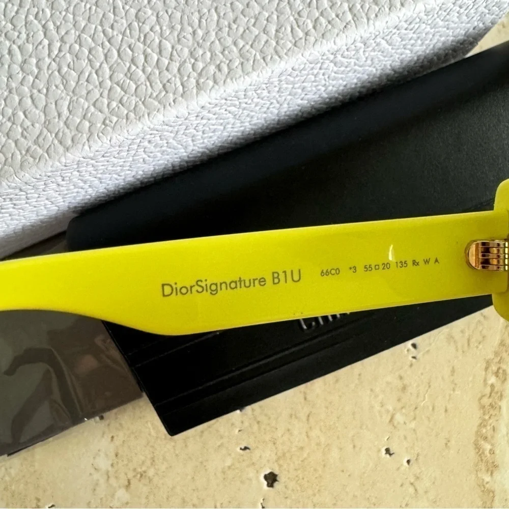 New! Dior Signature B1U 66C0 Sunglasses, Neon Yellow, Authentic - Picture 12 of 12